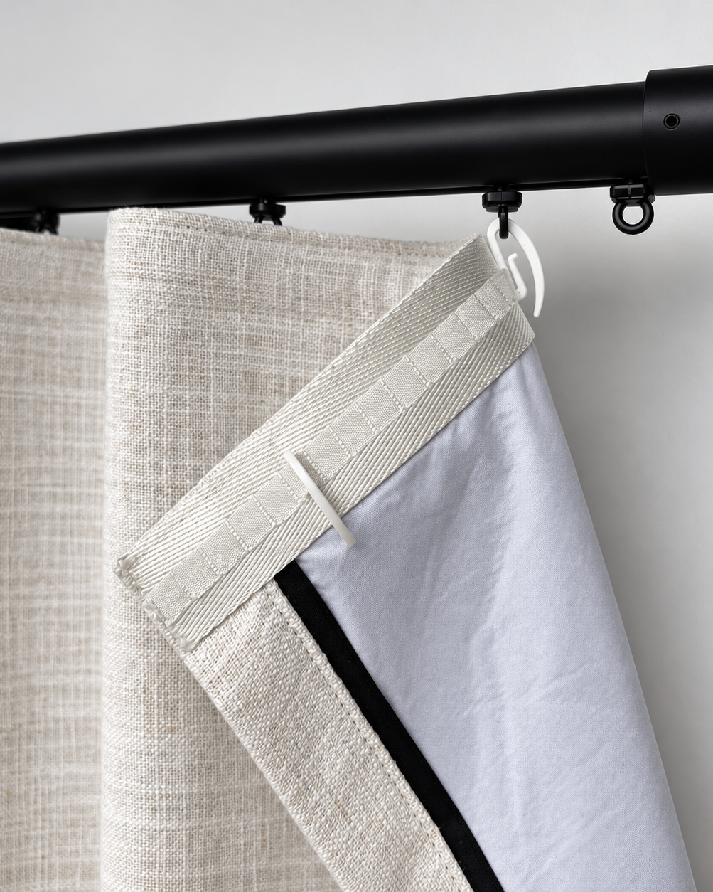 Ripple Fold curtain track connection and lining detail