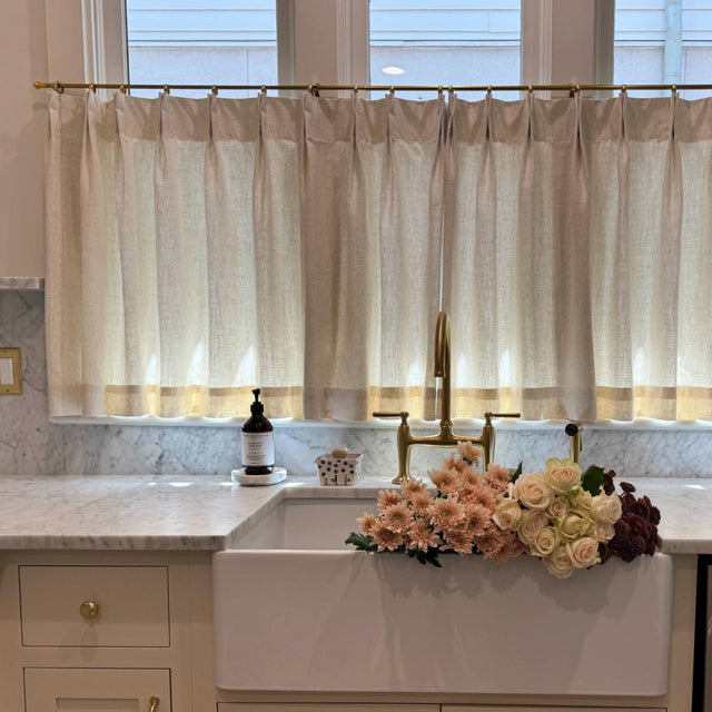 Linen｜Café Curtains fabric and drape detail
